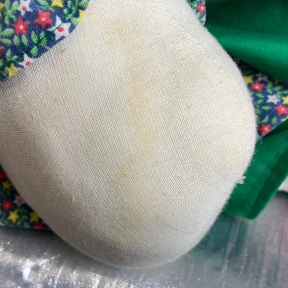 Vintage Classic Raggedy Ann Handmade Christmas Doll Red Hair and Green Dress - Picture 15 of 15